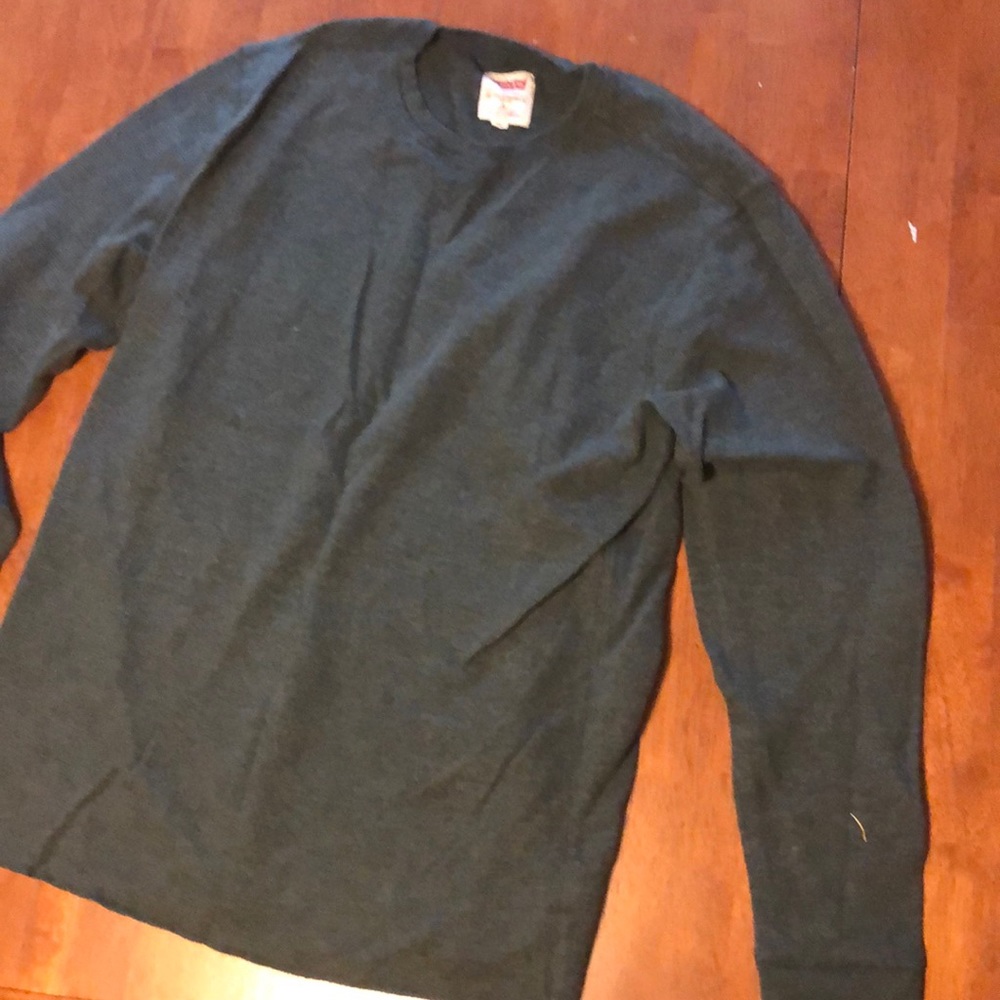 Long sleeve shirt